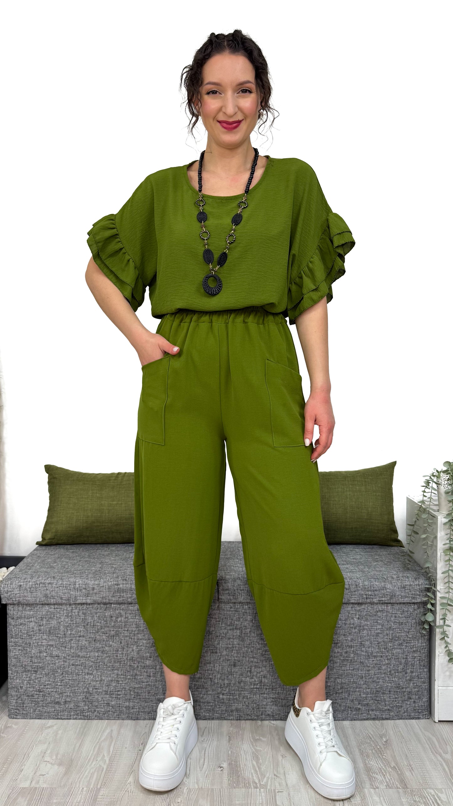 PANTALONE MAMBO con taglio obliquo sulla caviglia