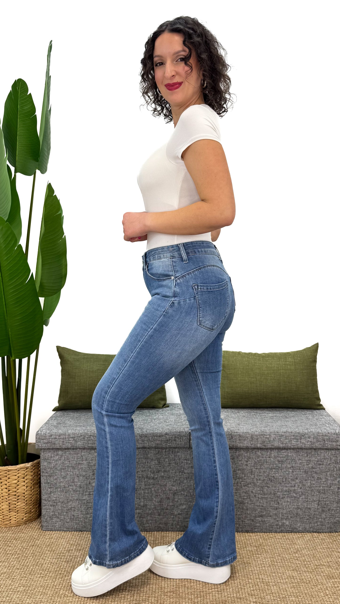 JEANS FLARE CHIARO EFFETTO -5kg