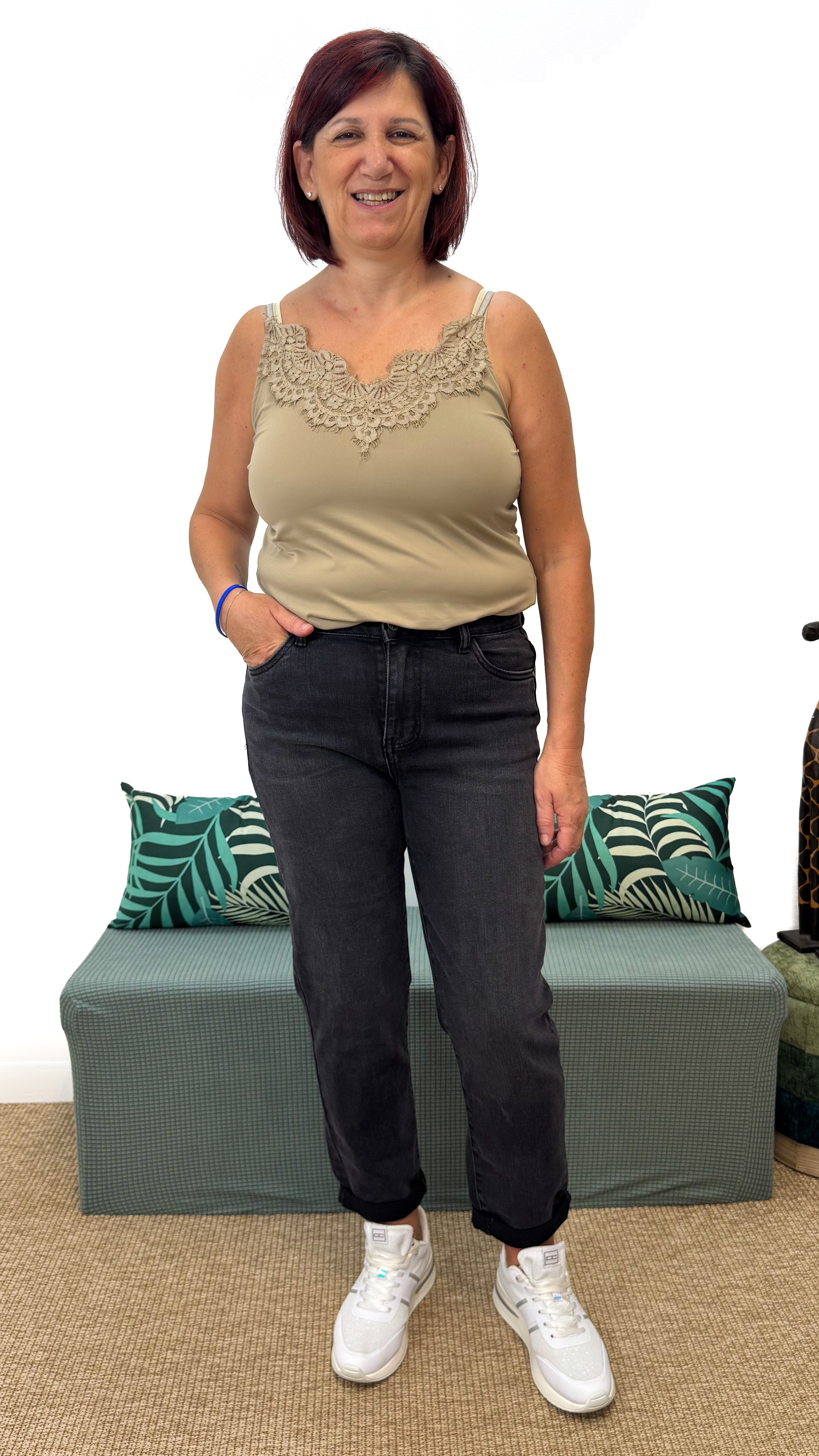 JEANS MOM-FIT NERO