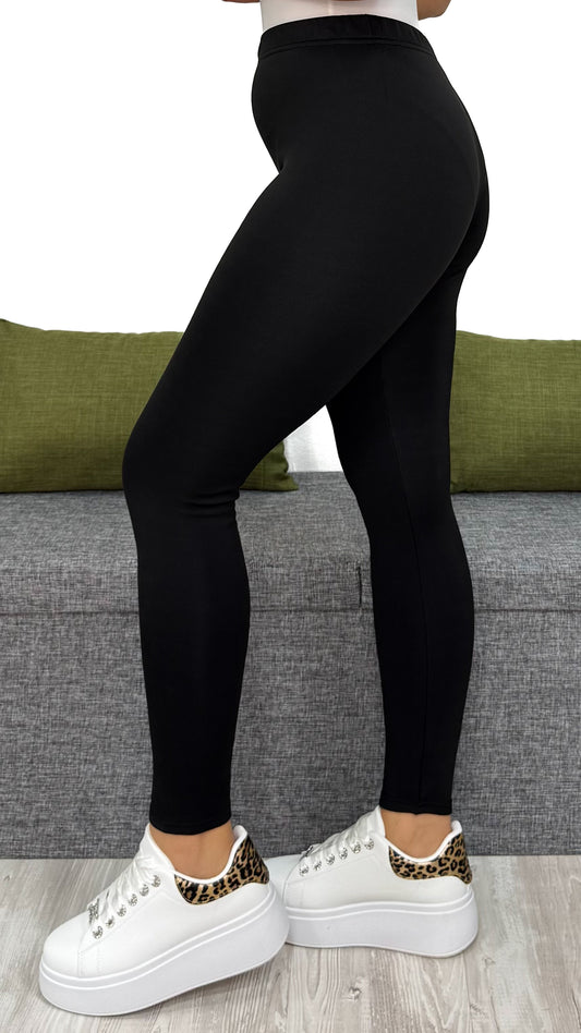LEGGINGS CON MICROPILE ALL'INTERNO