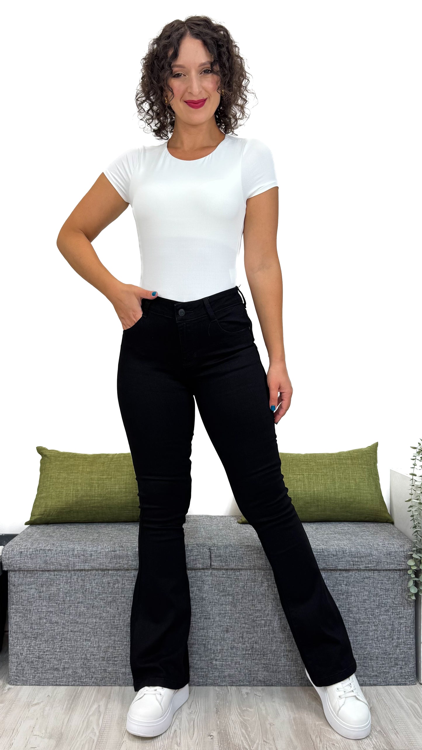 JEANS FLARE NERO EFFETTO -5KG