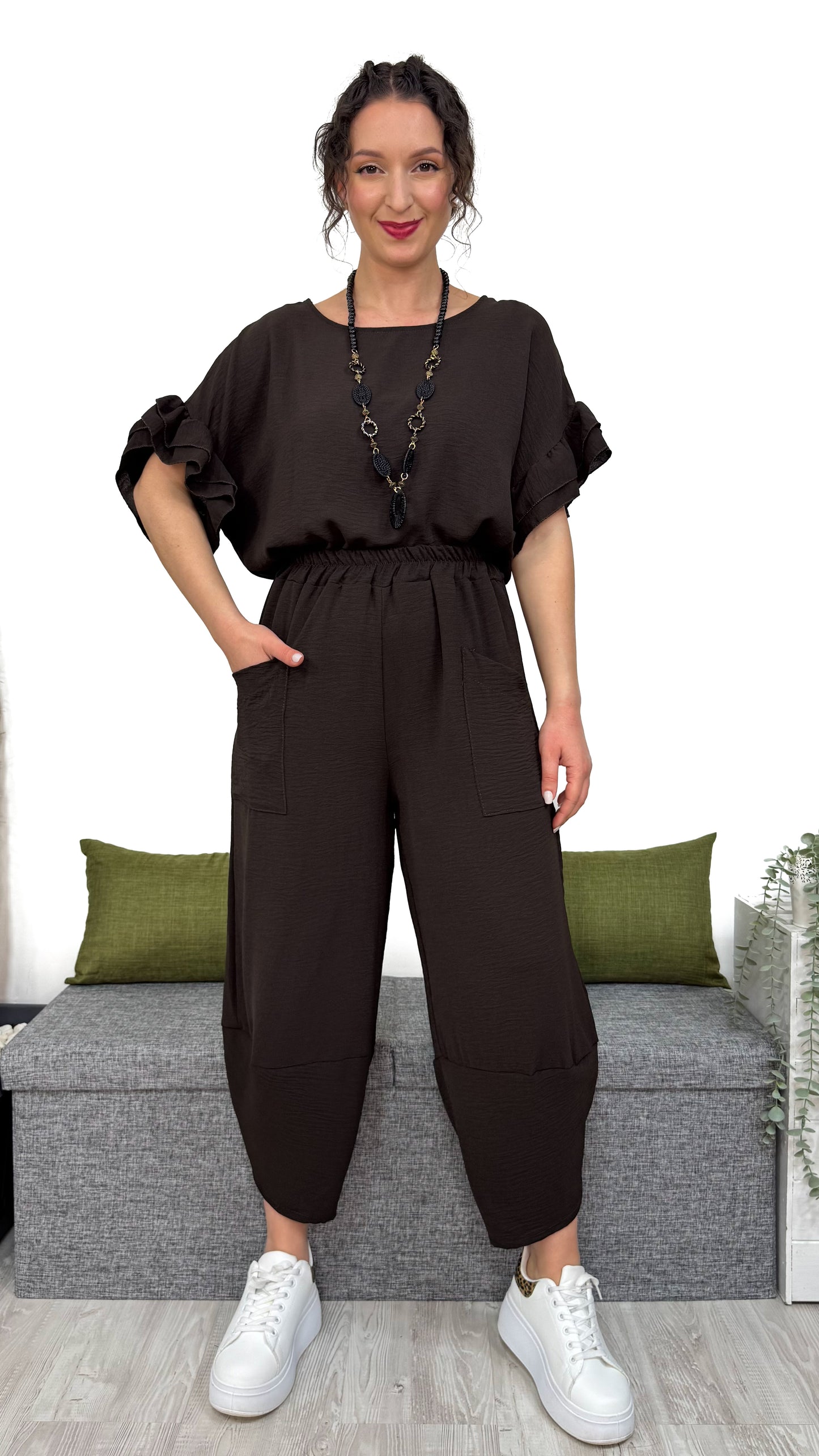 PANTALONE MAMBO con taglio obliquo sulla caviglia