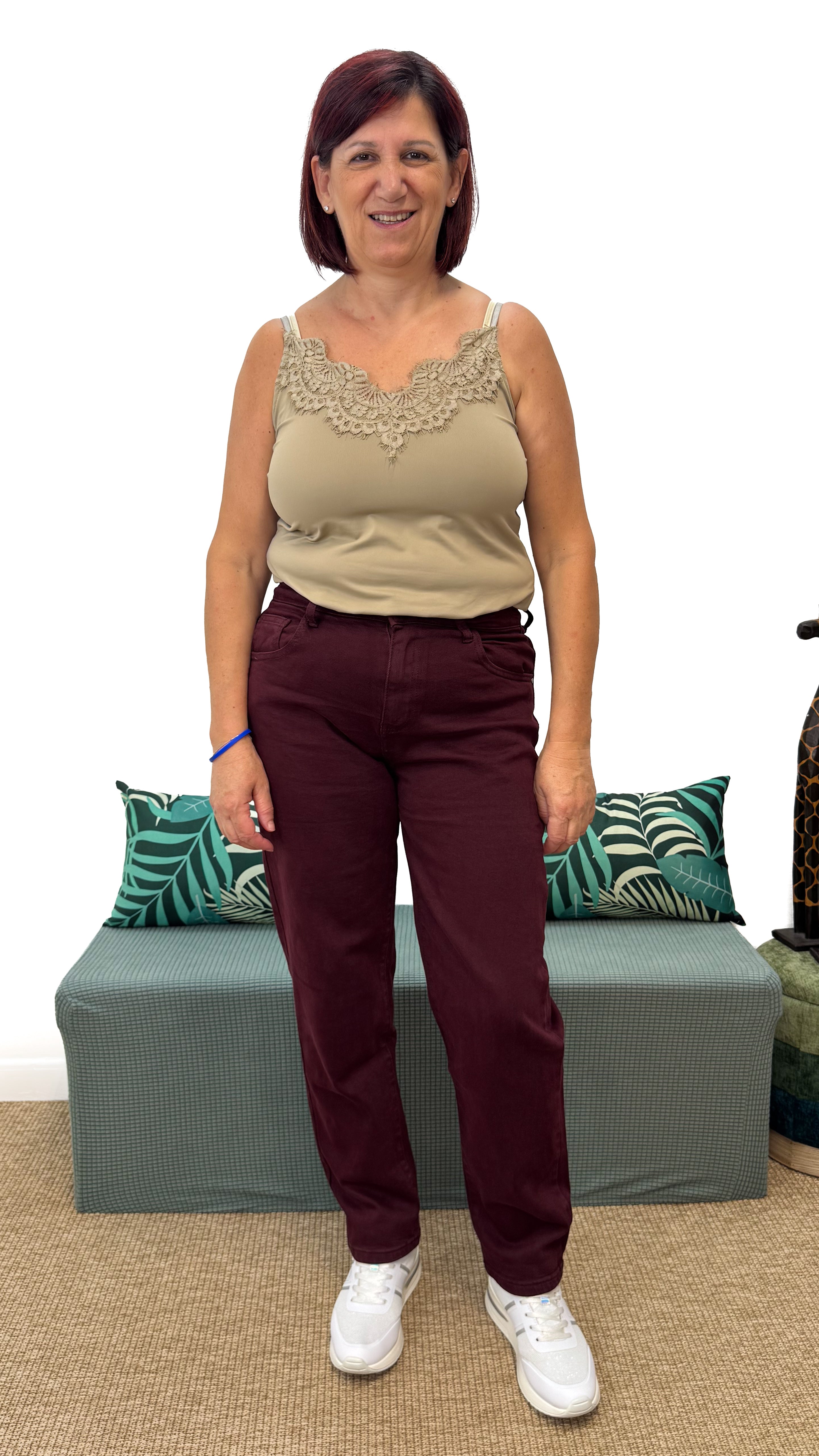 JEANS MOM-FIT BORGOGNA