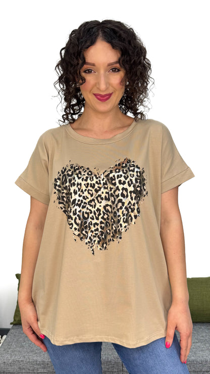 T-SHIRT CUORE LEOPARDATO LINEA MORBIDA