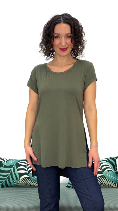 T-SHIRT ASIMMETRICA