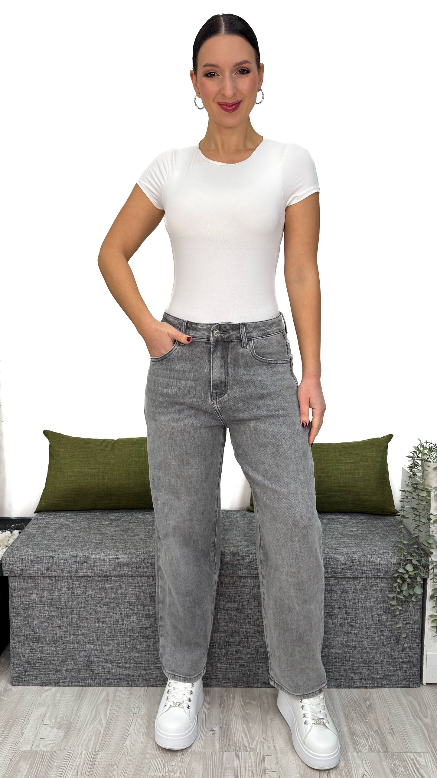 JEANS 2026 GREY MOM-FIT