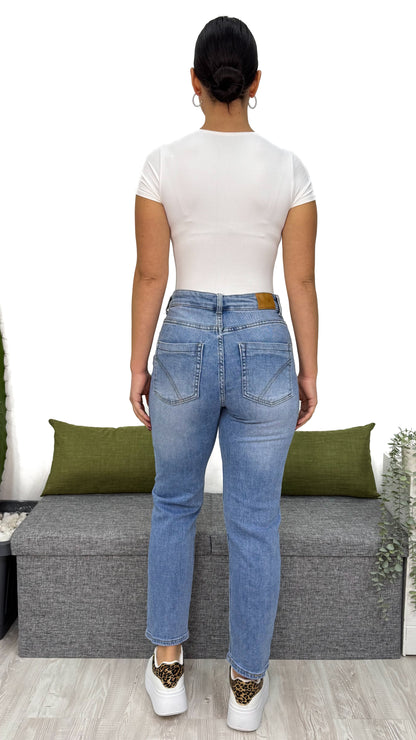 JEANS MOM-FIT BOTTONI FIORI