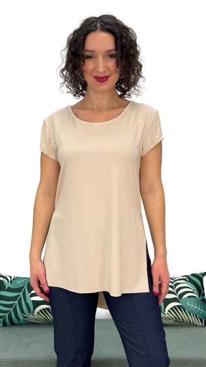 T-SHIRT ASIMMETRICA