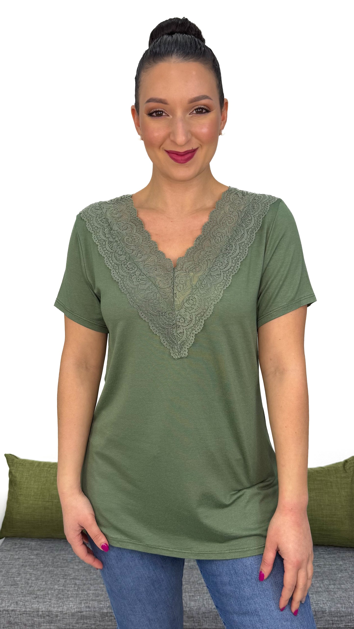 T-SHIRT CON PIZZO ideale anche come sotto giacca