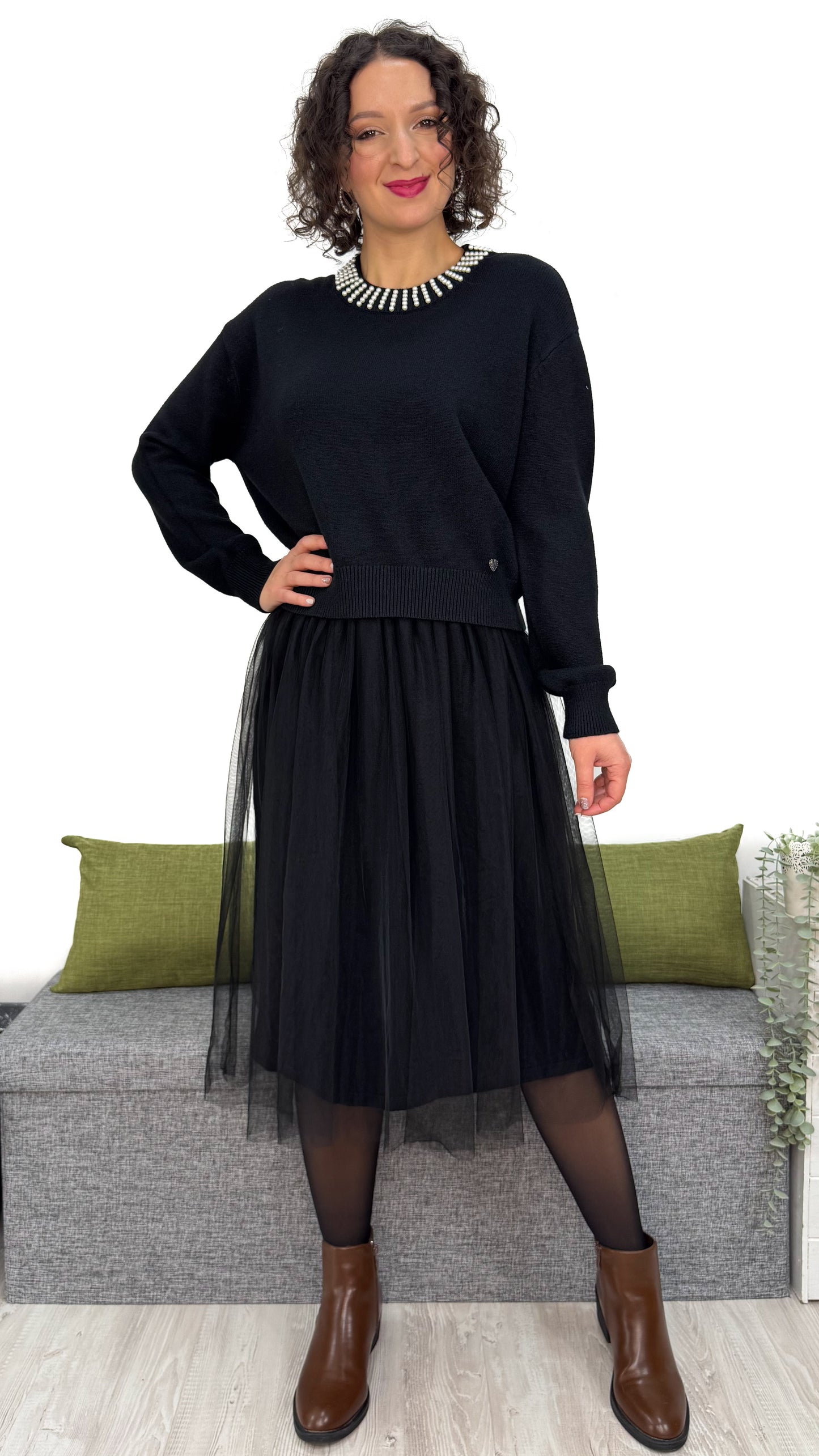 ABITO MAGLIA E TULLE