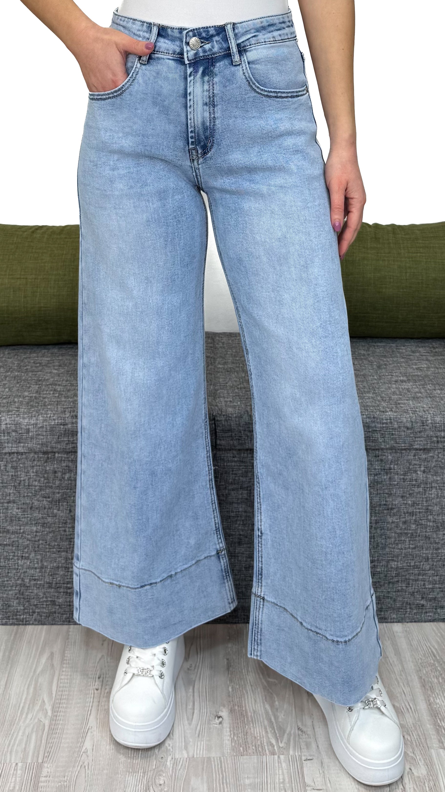 JEANS 2026 A ZAMPA