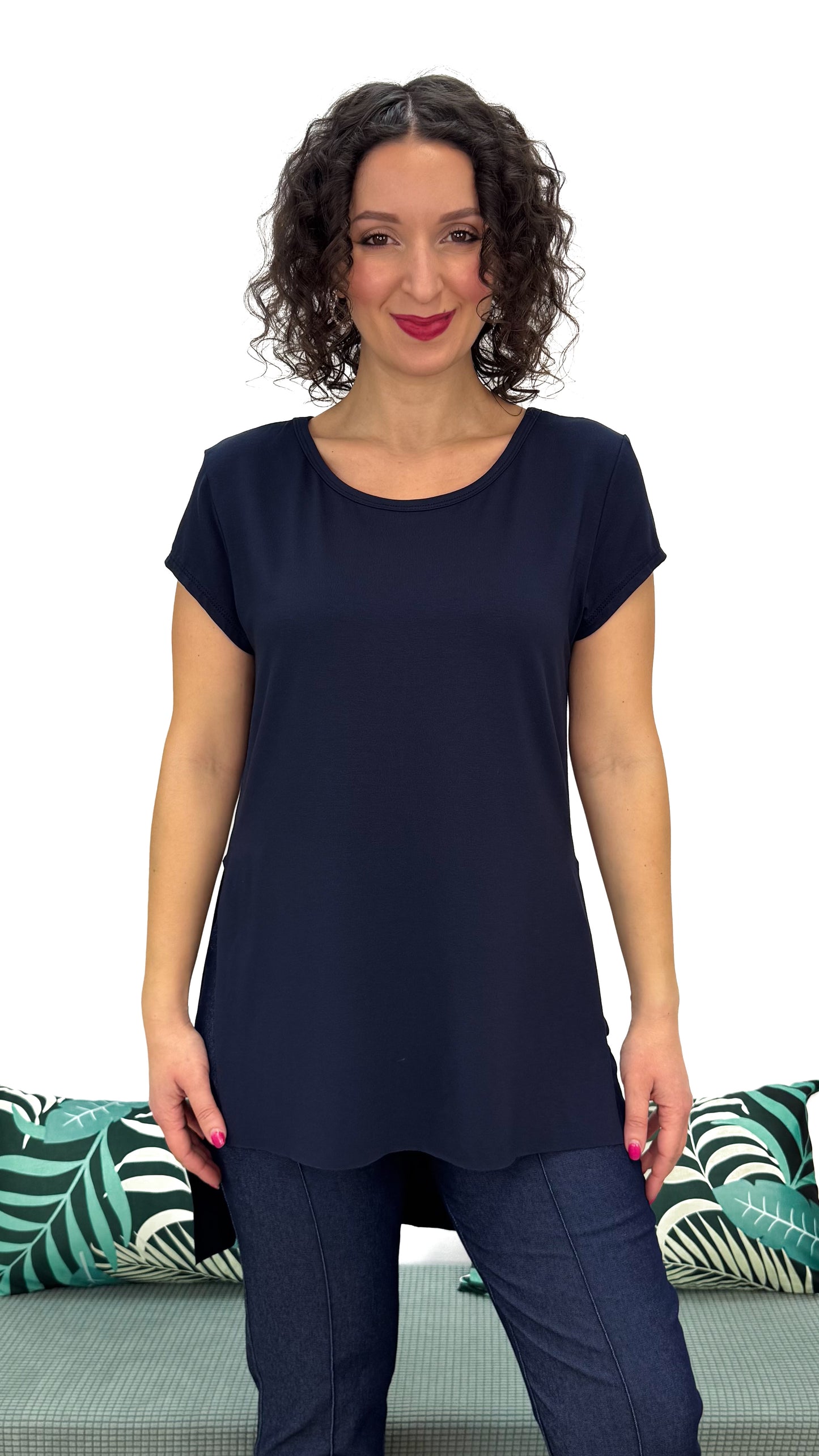 T-SHIRT ASIMMETRICA