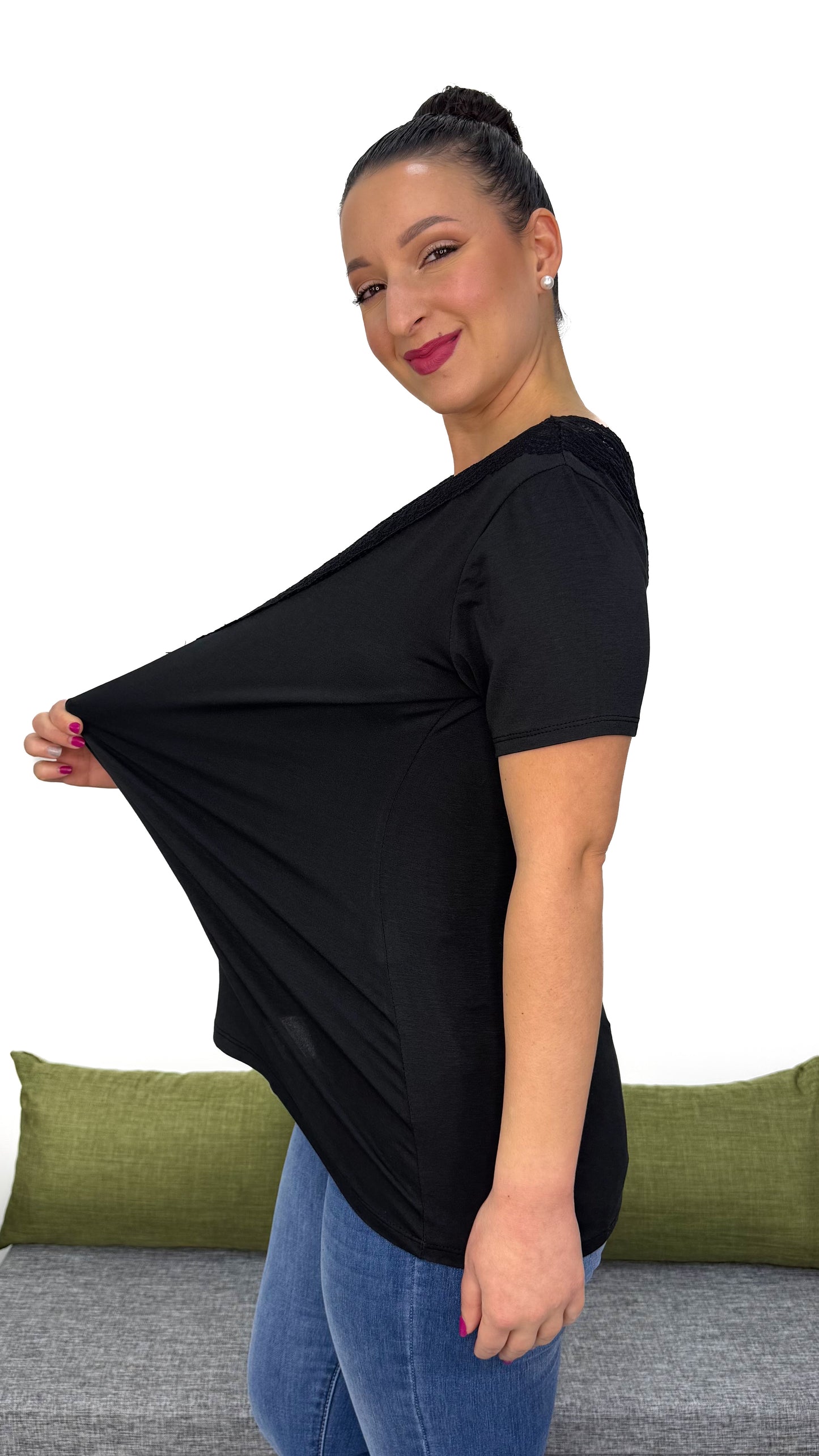 T-SHIRT CON PIZZO ideale anche come sotto giacca