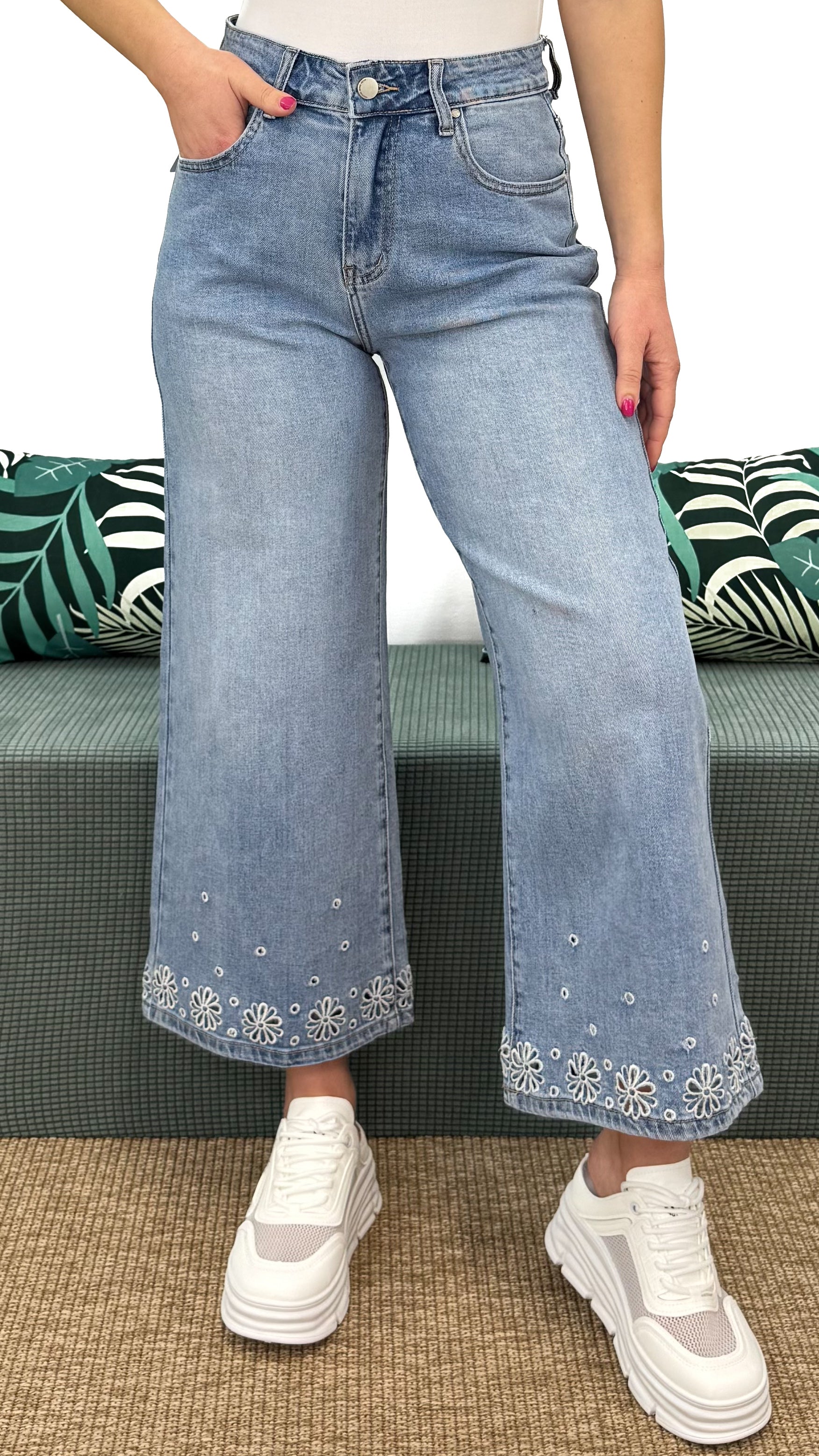 JEANS BLOOM